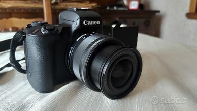 CANON EOS M50 MARK II + 15-45MM  -- PARI AL NUOVO