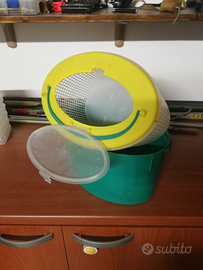 Secchio Porta Esche Vive con Cestello Estraibile p