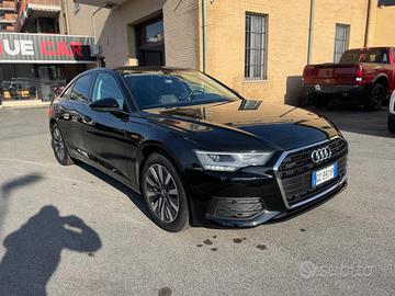 AUDI A6 50 2.0 TFSI e quattro ultra S tronic Bus