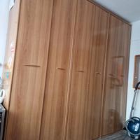 Armadio 6 ante,colore ciliegio.