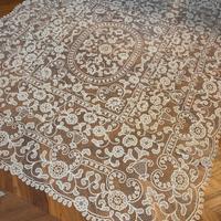 coperta in pizzo di burano nuova