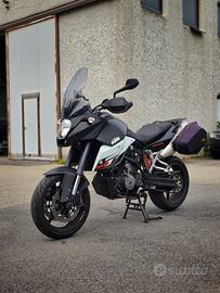 KTM 990 Supermoto T 2010
