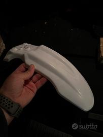 Parafango bianco enduro