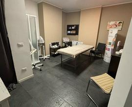 Stanza o cabina per medici, estetista/parrucchiere