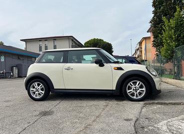 Mini one 1.4 75cv neo patentati