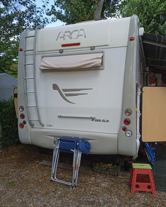 Arca 696 GLM, su base Fiat Ducato 130 CV,