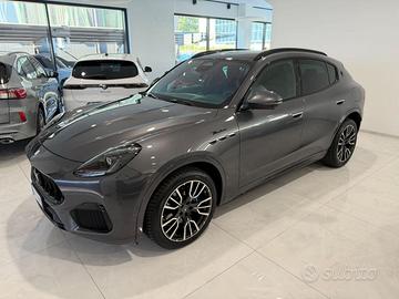MASERATI Grecale MHEV 330 CV AWD Modena *TETTO P