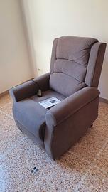 poltrona elettrica reclinabile 