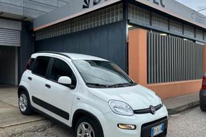 Fiat Panda 2023 con pochissimi km