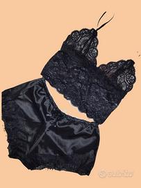 Pigiama notte donna nero in pizzo – Top + shorts