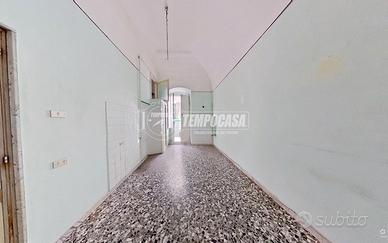 SOLUZIONE INDIPENDENTE CON TERRAZZO