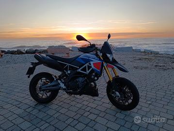 Aprilia Dorsoduro 750 (A2)