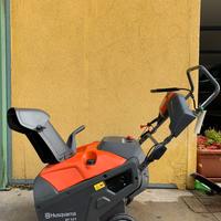 HUSQVARNA SPAZZANEVE 131