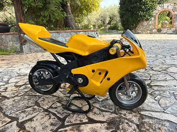 Mini moto carenata WT motors