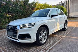 Audi Q5 2.0 TDI 35 quattro S-line Plus S-tronic