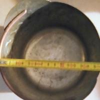 Due oggetti in rame vintage da 15 centimetri