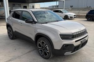 Jeep Avenger 1.2 Turbo 100 CV MHEV Summit