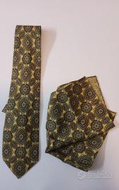 CRAVATTE & FAZZOLETTO