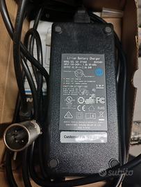 caricabatterie bicicletta elettrica decathlon 