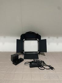 NEEWER Pannello Led NL660 + Batterie-Alimentatore