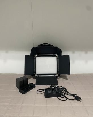NEEWER Pannello Led NL660 + Batterie-Alimentatore