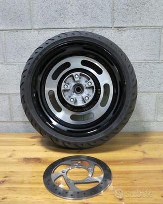 Cerchio posteriore originale Harley V-Rod