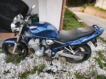Suzuki Bandit