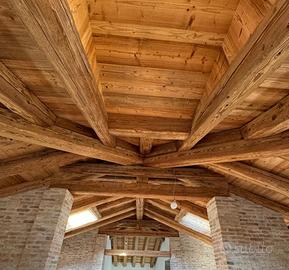 Tetti in legno antico di recupero