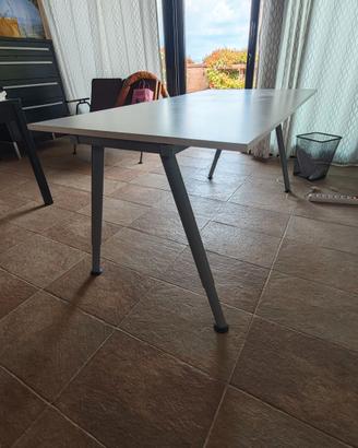 Scrivania Bianca Ikea 180 x 80