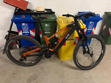 Bicicletta EMTB Olympia Murdok top