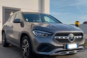 Mercedes GLA 180