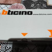 Commutatore BTicino axolute