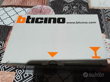 Commutatore BTicino axolute