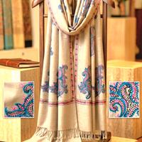 scialle fatto a mano