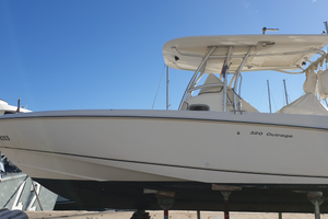 Boston Whaler 320 Outrage Verado 2x300hp