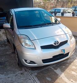 Toyota Yaris D-4D 2011 5 porte