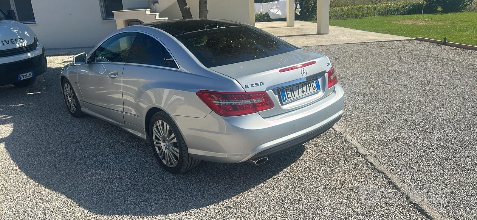 Mercedes-Benz E250 Coupe