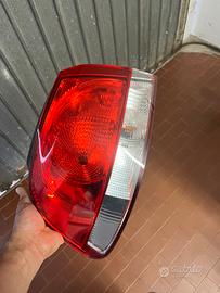 fanale posteriore Volkswagen Golf 6