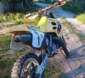 Suzuki RM 250  2 Tempi targato del 93