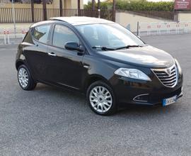 LANCIA Ypsilon - 2012