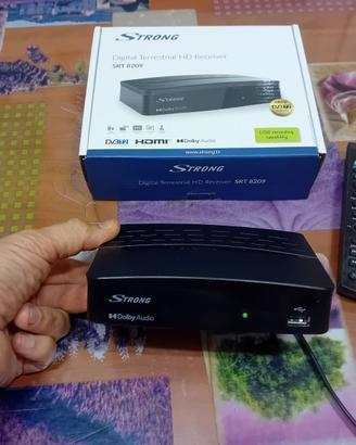 DECODER DDT STRONGH SRT 8209 sistema DVBT2