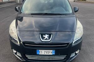 Peugeot 5008 1.6 HDi 112CV Business