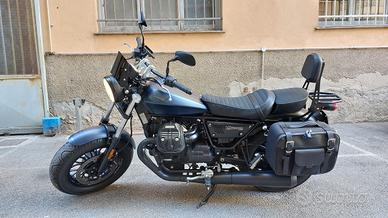 Moto Guzzi V9 Bobber 2020