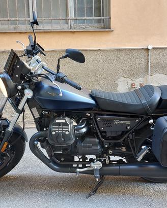 Moto Guzzi V9 Bobber 2020