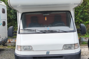 Camper mansardato chausson welcome 4