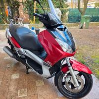 Scooter Yamaha X-Max 250cc del 2006