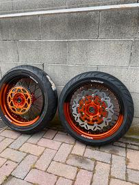 cerchi motard ktm Falco