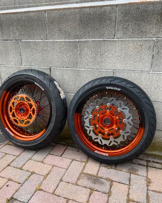 cerchi motard ktm Falco