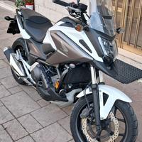 HONDA NC 750X ABS DCT TRACTION CONTROL