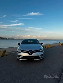 Renault clio moschino 2019 1500 75cv